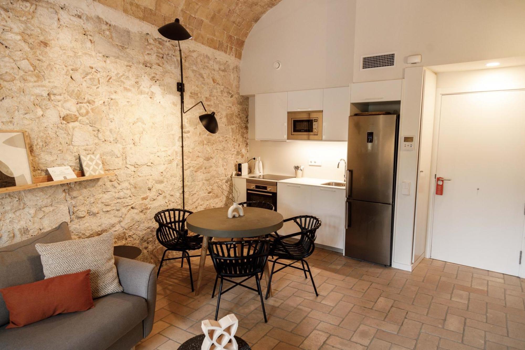 La Comuna By Bon Dia Residences Girona Exterior photo